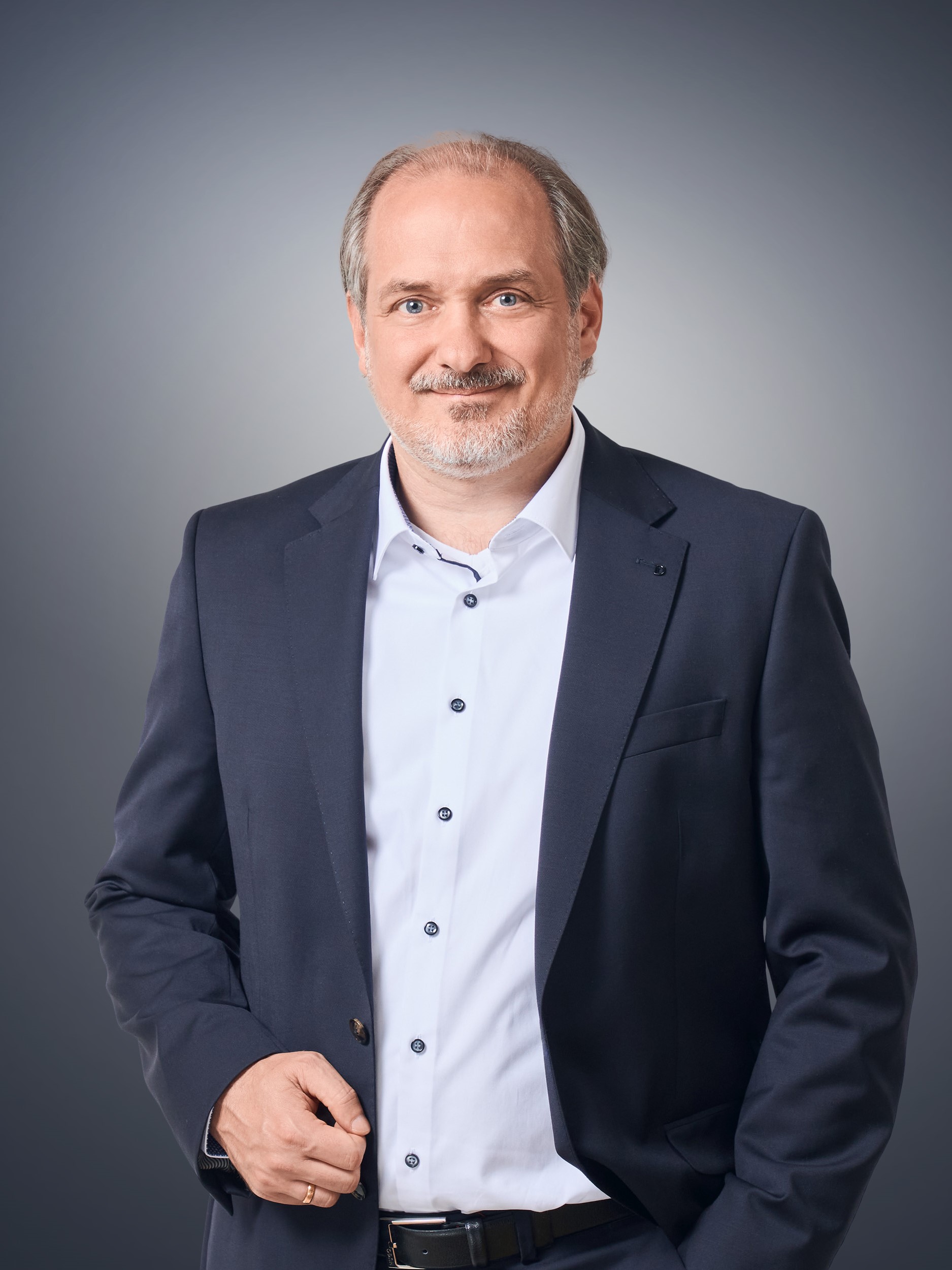 SAD-Logo Ansprechpartner Thorsten Janusch