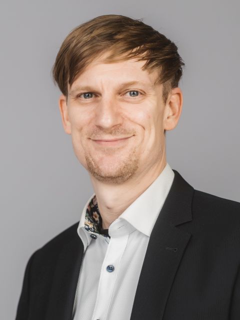 SAD-Logo Ansprechpartner Nicolas Bax