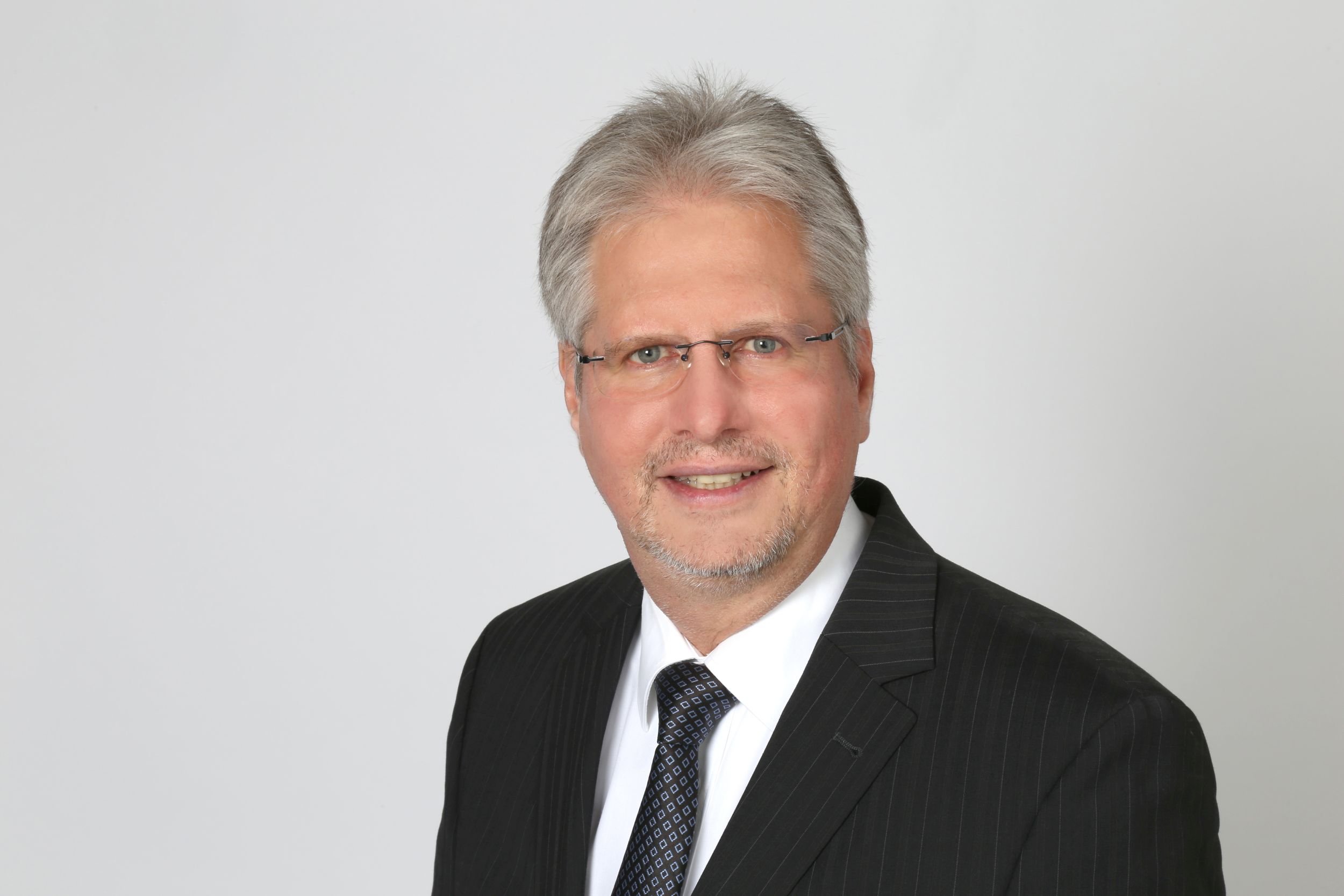 SAD-Logo Ansprechpartner Norbert Strobel