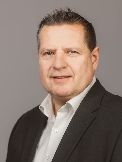 SAD-Logo Ansprechpartner Veelmann & Brill