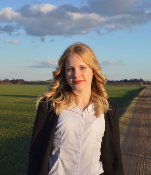 SAD-Logo Ansprechpartner Sarah Junge