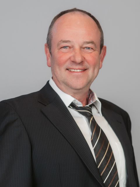 SAD-Logo Ansprechpartner Uwe Eschert